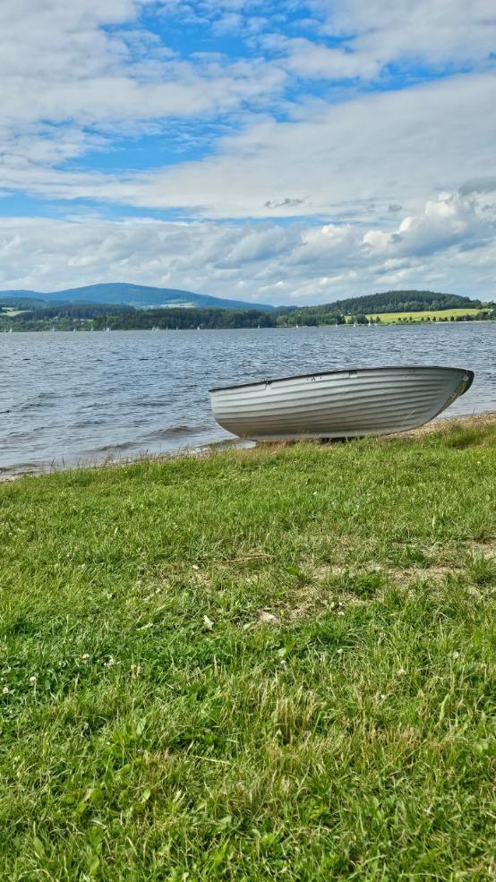 Apartman Jestrabi Lipno Černá v Pošumaví Exterior foto